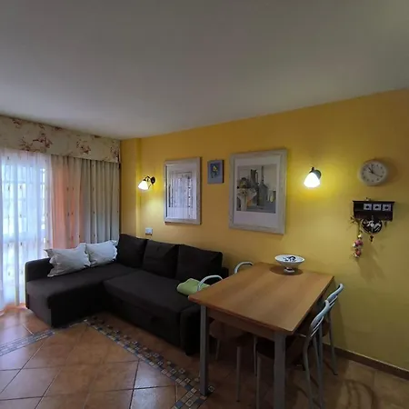 Parque Royal 1 *